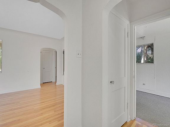 5th image of 895 Krameria Street