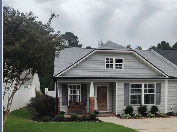 1695 Clemmon Sanders Cir