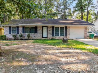 7801 Impala Dr, Little Rock, AR 72209