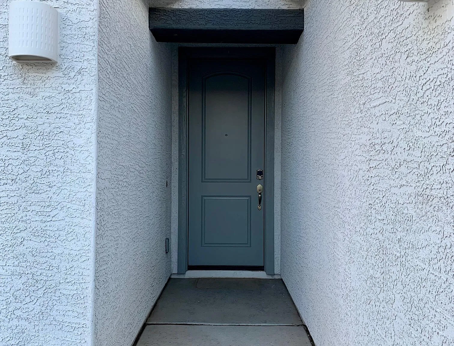 4 bed, 1837 sqft, $2,600 — Photo 2