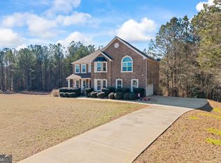 90 Harvey Ave, Covington, GA 30016