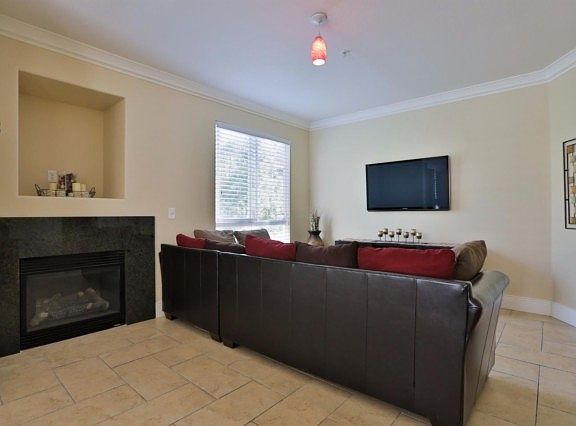 5th image of 623 Marble Arch Ave