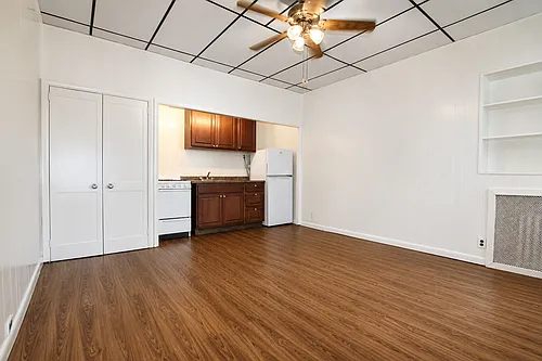 2035 Chestnut St #302 Photo 1