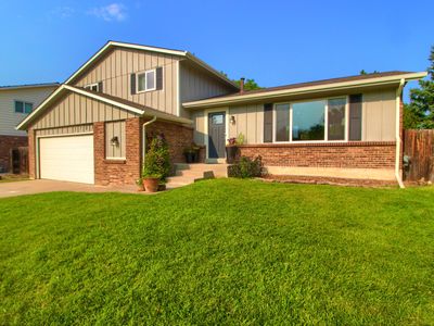 5703 W Maplewood Dr, Littleton, CO, 80123
