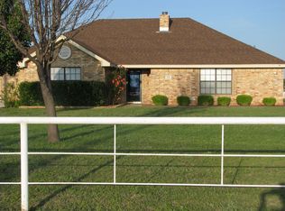 944 Cropper Rd, Burkburnett, TX 76354