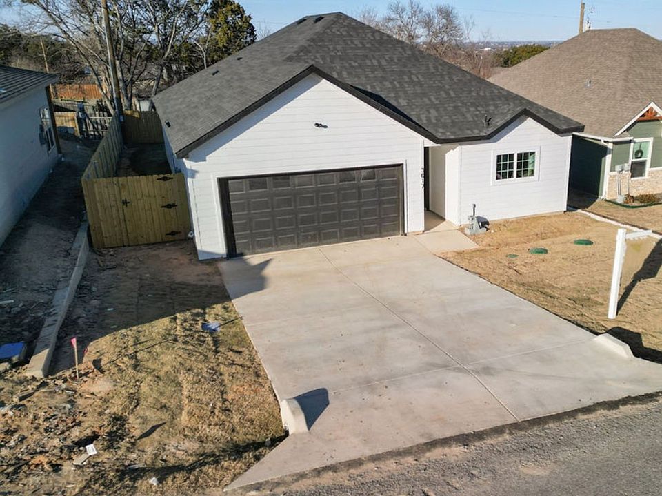 1st image of 3017 Brazos River Dr