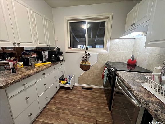 5th image of 518 U Ave S