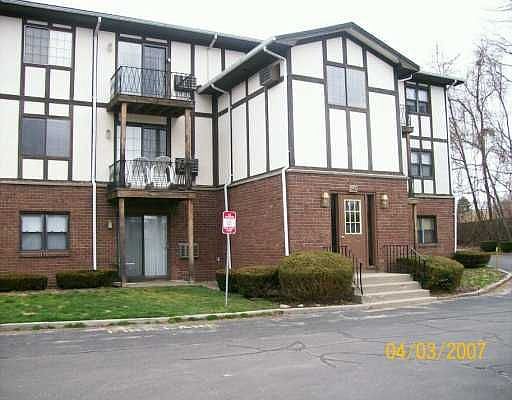 1st image of 79 Ivan St APT 79
