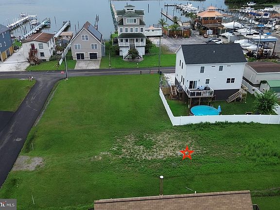 3rd image of 2804 4th St