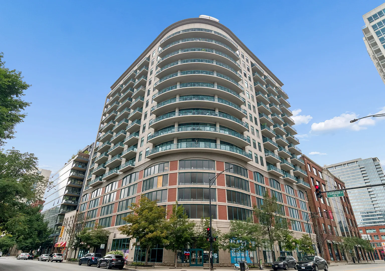 2 bed, 1182 sqft, $3,900 — Photo 1