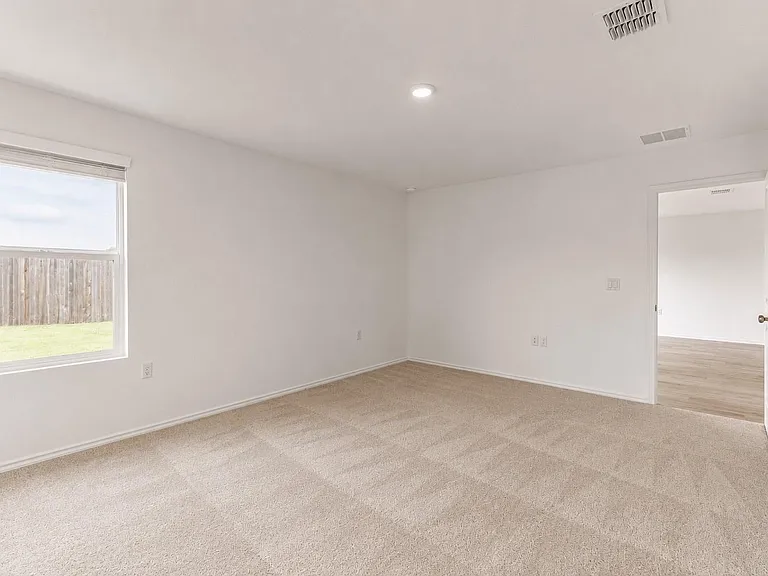 2612 Schwartz Ln — Photo 7