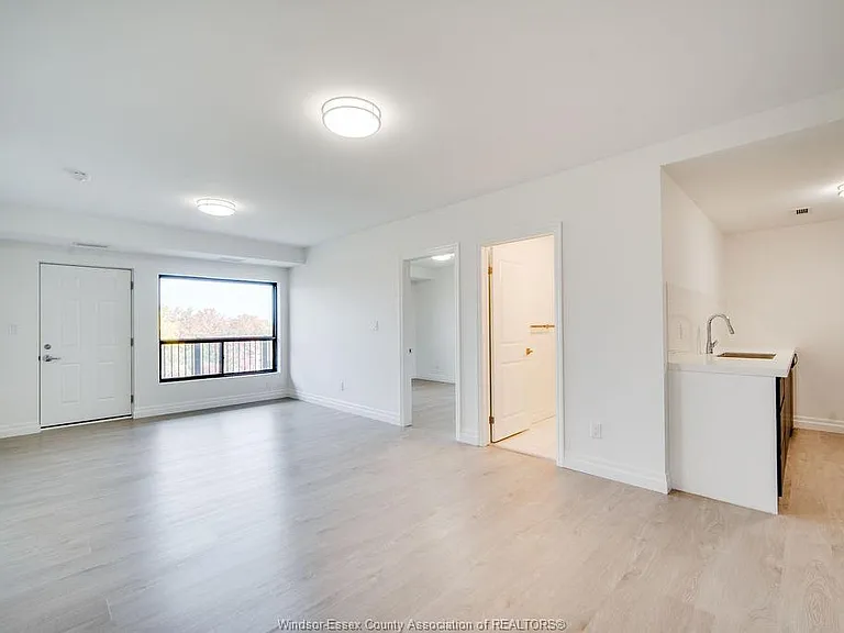 3290 Stella Cres #603 — Photo 4