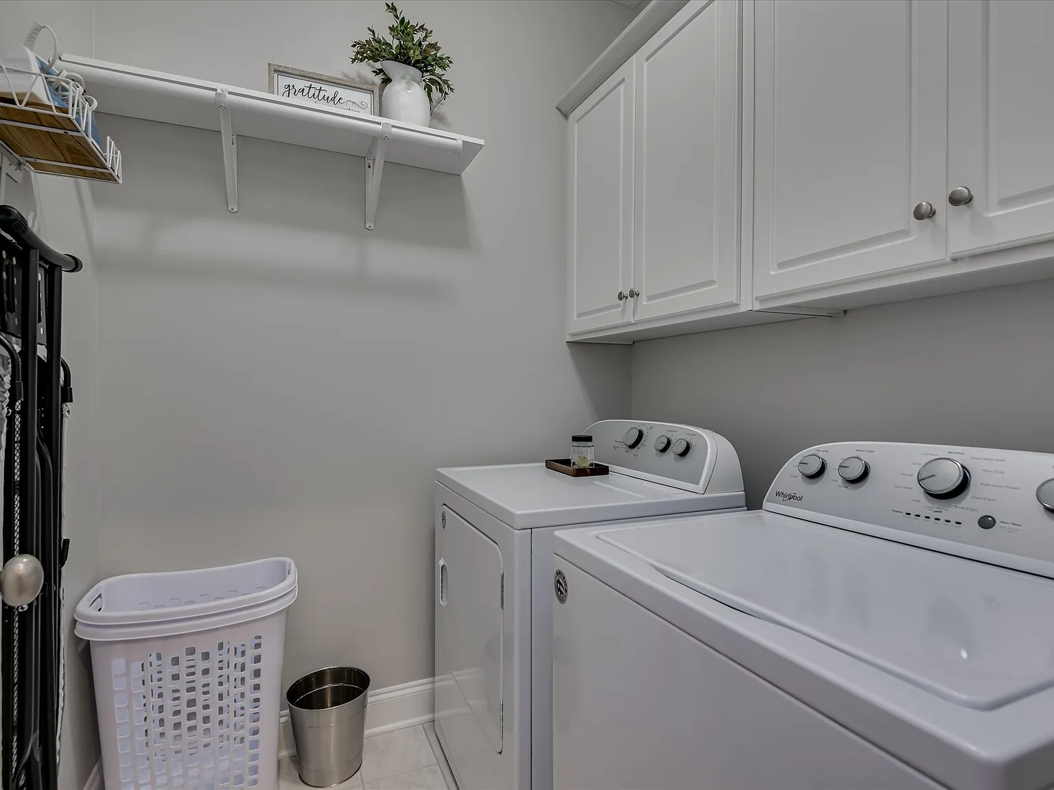 3 bed, 1491 sqft, $3,550 — Photo 3