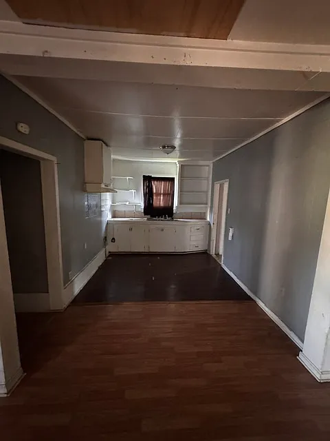 404 Hawthorne Street - 1 — Photo 4