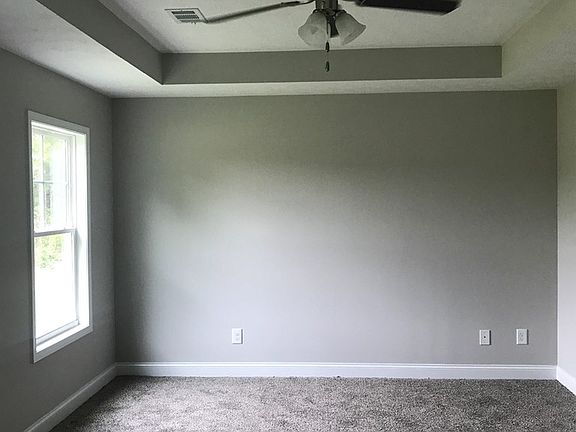 3rd image of 59 Pine Grove Ln