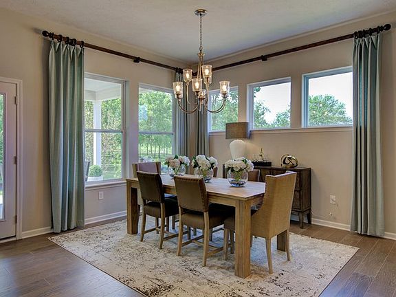 The Pendula - Dining Room