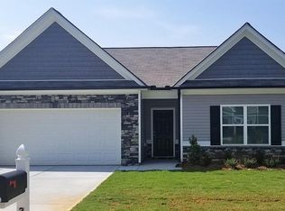 30 Hill Top Cir #57, Grantville, GA 30220