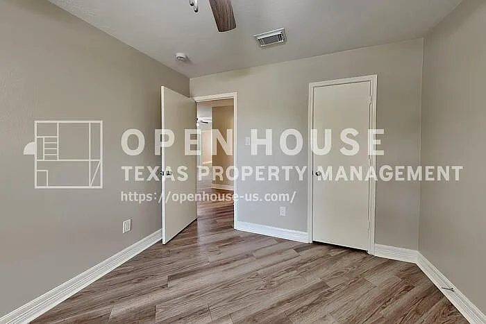 19526 Rocky Bank Dr — Photo 12