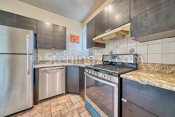 1st image of 40-04 36th Ave #3CC