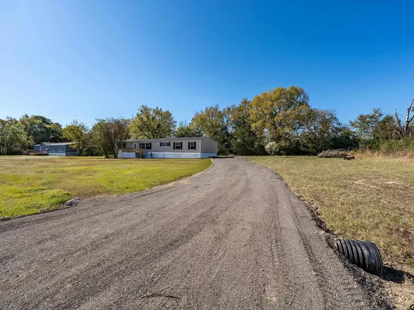 1121 Pecan Rdg, Chandler, TX 75758