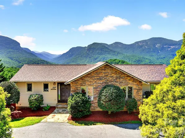 227 Sidney Lanier Dr, Lake Lure, NC 28746
