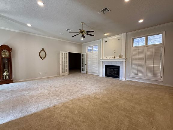 5th image of 5106 97th St
