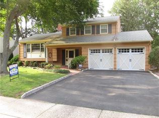 20 Peru St, Edison, NJ 08820