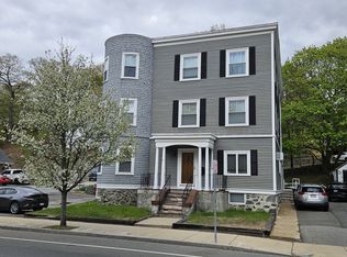 977 Main St #1, Melrose, MA 02176