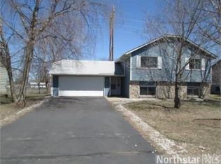 11652 Quebec Ave N, Champlin, MN 55316