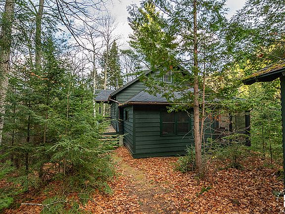3rd image of 111 Baxter Mountain Ln