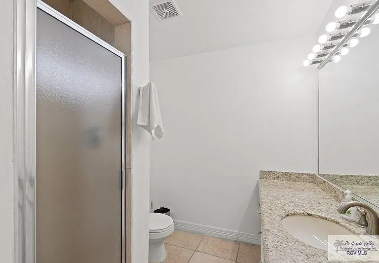 136 W Ruben M Torres Blvd — Photo 18