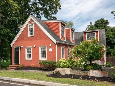 3 West St, Hingham, MA, 02043