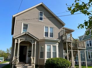 105 Park Ave FLOOR 2, Rutland, VT 05701