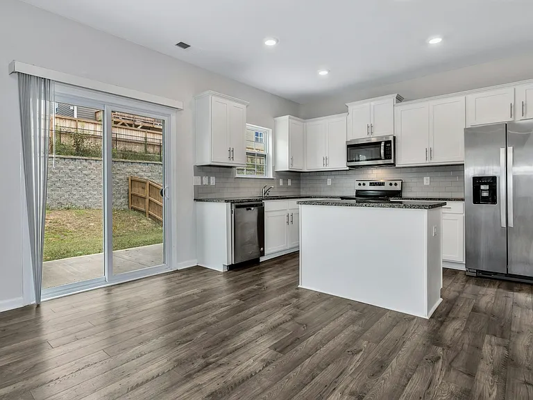 229 Marathon Ln — Photo 19