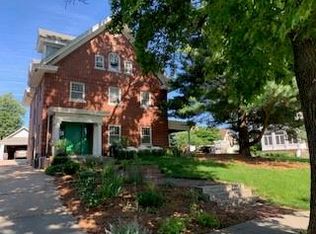 3824 Forest Ave, Kansas City, MO 64109
