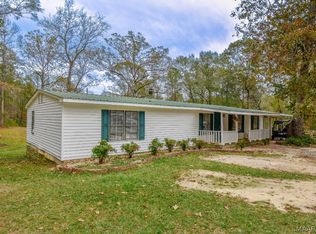 827 Holley Mill Rd, Eclectic, AL 36024
