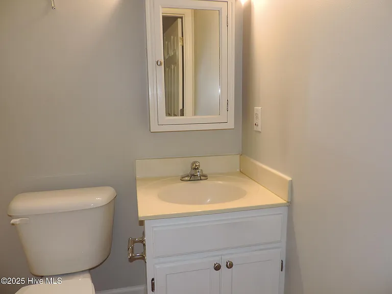 5801 County Line Rd — Photo 17