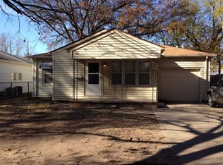 643 S Edgemoor Dr, Wichita, KS 67218