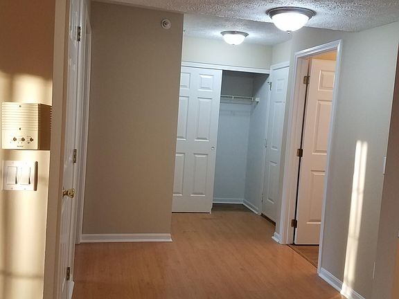 3rd image of 3171 Preserve Ln #9