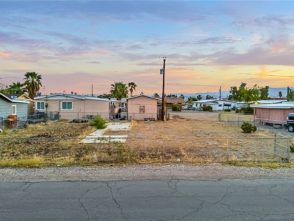 4th image of 895 Sandy Beach Drive