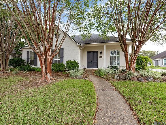 3rd image of 5029 Summa Ct