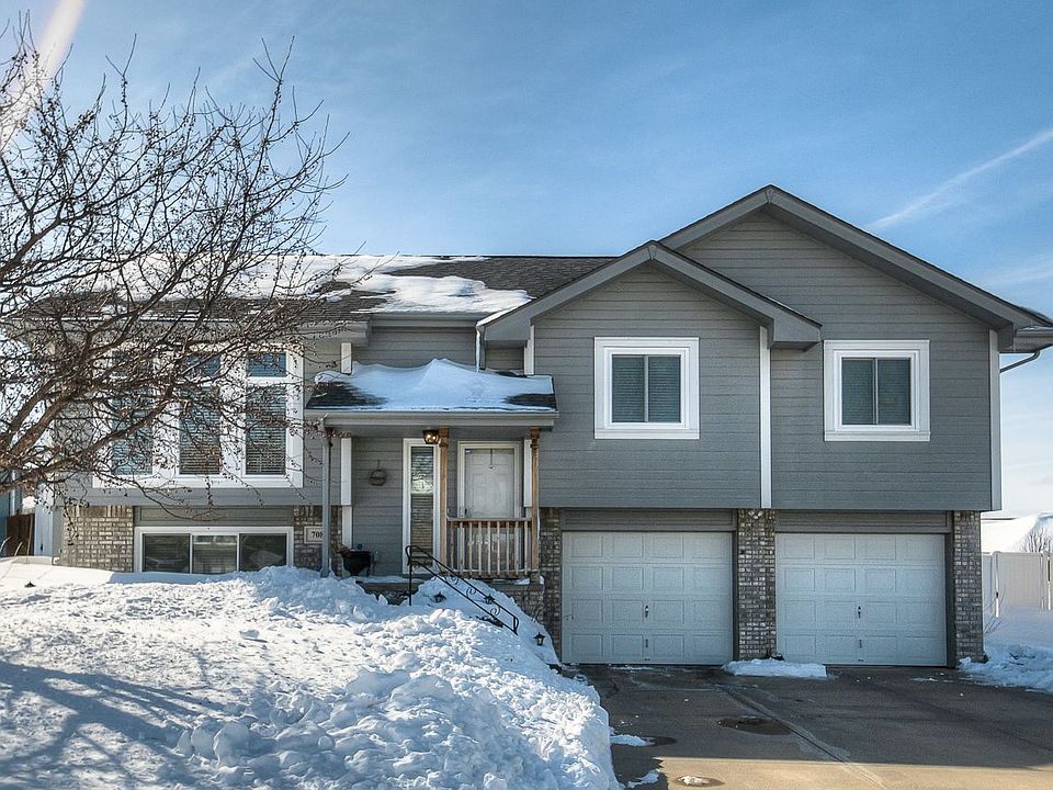 mls 708 Eagle View Dr 01.jpg