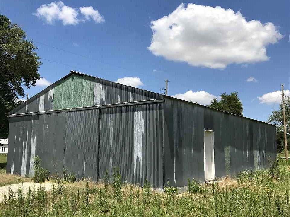 2nd image of 16618 S Old Stage Rd