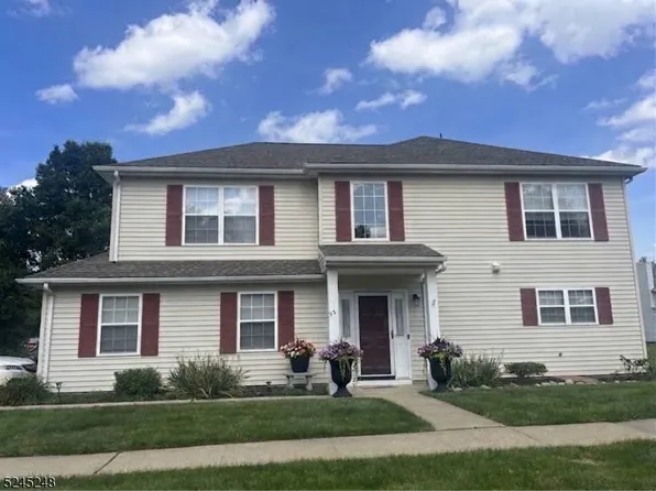 53 Colby Ct, White Twp., NJ 07823