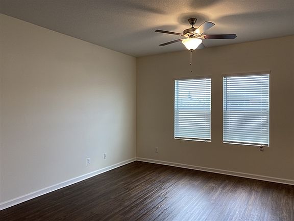 3rd image of 11508 Victory Bay Ln