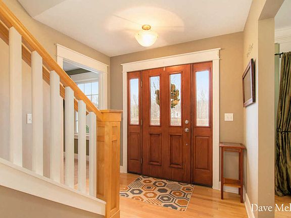 4th image of 9900 Coldwater Creek Dr NE