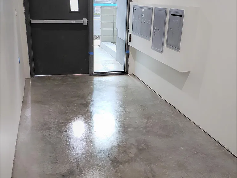 318 N Wilton Pl #5 — Photo 16
