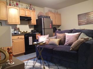 1745 N 16th St FL 3, Philadelphia, PA 19121