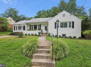 9903 Wildwood Rd, Kensington, MD 20895