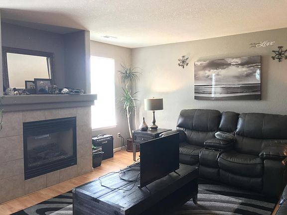 3rd image of 10404 Butte Dr